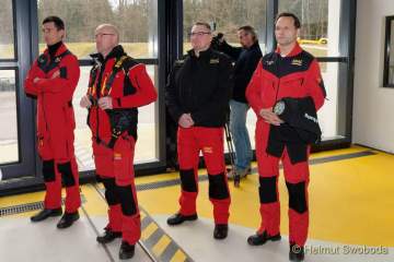 d200305-123813-600-100-adac-50_jahre_luftrettung