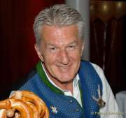 d180912-195209-000-100-angermaier-trachtennacht