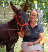 d130803-12233810-100-artists_for_kids