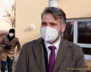 Seniorenresidenz Curanum Germering: Auftakt der Corona-Impfungen in Bayern Seniorenresidenz Curanum Germering: Auftakt der Corona-Impfungen in Bayern