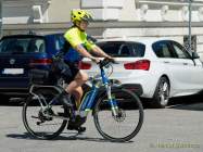 d200727-113237-600-100-bayerische_polizei-neue_radl-uniform