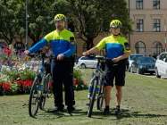 d200727-114255-700-100-bayerische_polizei-neue_radl-uniform