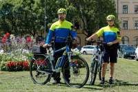 d200727-114340-900-100-bayerische_polizei-neue_radl-uniform