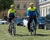 d200727-114509-000-100-bayerische_polizei-neue_radl-uniform