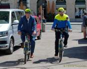 d200727-122320-500-100-bayerische_polizei-neue_radl-uniform