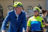 d200727-122511-600-100-bayerische_polizei-neue_radl-uniform