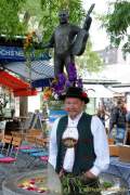 d140801-10124467-100-brunnenfest-viktualienmarkt