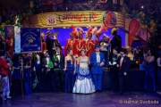 d180210-221853-380-100-carneval_in_rio-a-narrhalla_garde