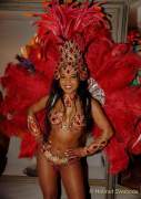 d200222-230055-910-100-carneval_in_rio