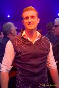 Circus Krone 2025 Weltpremiere von „Farbenspiel – Gold Edition“ im modernen Mega-Zelt