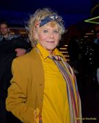 Circus Krone 2025 Weltpremiere von „Farbenspiel – Gold Edition“ im modernen Mega-Zelt