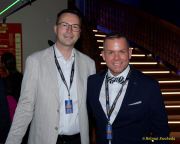 Circus Krone 2025 Weltpremiere von „Farbenspiel – Gold Edition“ im modernen Mega-Zelt