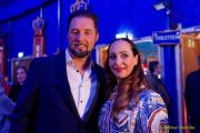 Circus Krone 2025 Weltpremiere von „Farbenspiel – Gold Edition“ im modernen Mega-Zelt