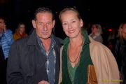 Circus Krone 2025 Weltpremiere von „Farbenspiel – Gold Edition“ im modernen Mega-Zelt