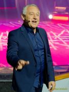 Circus Krone Pressekonferenz 2025 bzgl. der Weltpremiere von „Farbenspiel – Gold Edition“ im modernen Mega-Zelt