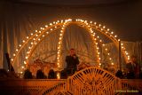 Circus Krone 2025 Weltpremiere von „Farbenspiel – Gold Edition“ im modernen Mega-Zelt