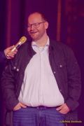 Circus Krone 2025 Weltpremiere von „Farbenspiel – Gold Edition“ im modernen Mega-Zelt