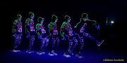 Circus Krone 2025 Weltpremiere von „Farbenspiel – Gold Edition“ im modernen Mega-Zelt