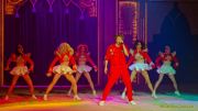 Circus Krone 2025 Weltpremiere von „Farbenspiel – Gold Edition“ im modernen Mega-Zelt