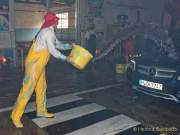 circus-krone-clown-car-wash-032
