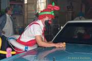 circus-krone-clown-car-wash-058
