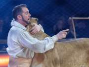 d190404-225834-150-100-circus_krone-mandana-premiere