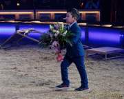 d190404-231754-330-100-circus_krone-mandana-premiere