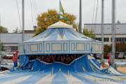 d171004-103801-670-100-roncalli-bahnankunft_u_zeltaufbau