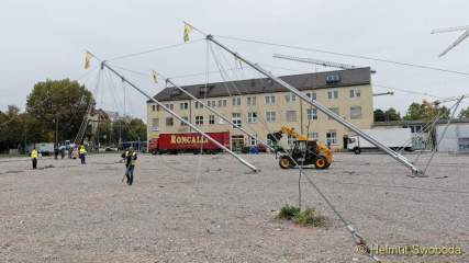 d191004-142021-560-100-roncalli-beginn_zeltaufbau
