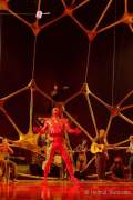 d200212-205340-550-100-cirque_du_soleil-totem d200212-205340-550-100-cirque_du_soleil-totem