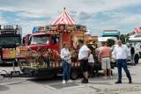 d200709-115433-600-100-hilfe_fuer_marktkaufleute_und_schausteller-fahrzeugkorso