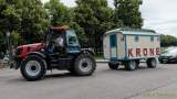 d200709-120629-800-100-hilfe_fuer_marktkaufleute_und_schausteller-fahrzeugkorso