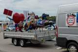 d200709-121330-800-100-hilfe_fuer_marktkaufleute_und_schausteller-fahrzeugkorso