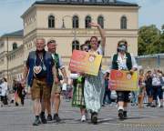 d200709-145400-700-100-hilfe_fuer_marktkaufleute_und_schausteller-kundgebung