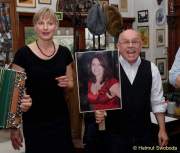 d160609-11270455-100-couplet-ag