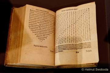 d170509-104450-900-100-deutsches_museum_bekommt_kryptografie-sammlung