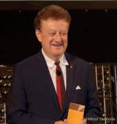 d190516-121800-700-100-deutsches_museum-uebergabe_moog_iiip