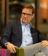 d191128-201359-360-100-dog_spitzensport_summit