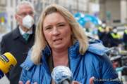 Erste bundesweite Kontrollaktion zur Einhaltung der Maskenpflicht
