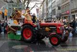 d180204-144509-900-100-faschingszug-muc