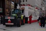 d190224-151033-330-100-faschingszug-muc