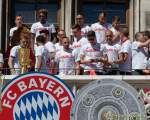 d160522-15320520-100-fcb-double-feier