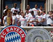 d160522-15320520-100-fcb-double-feier