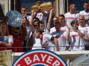 d160522-15322290-100-fcb-double-feier