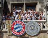 d160522-15324340-100-fcb-double-feier