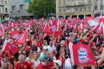 d190526-130748-700-100-fcb-double-feier