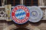 d190526-143738-500-100-fcb-double-feier