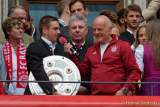 d160515-15163850-100-fcb-meisterschaftsfeier