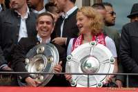 d160515-15065810-100-fcb-meisterschaftsfeier