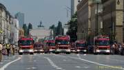 d160529-11234820-100-firetageparade